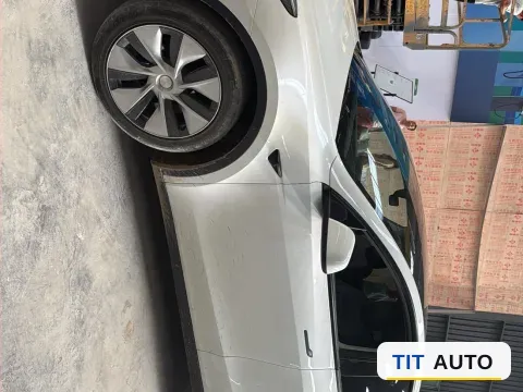 2021 Tesla Model Y 3