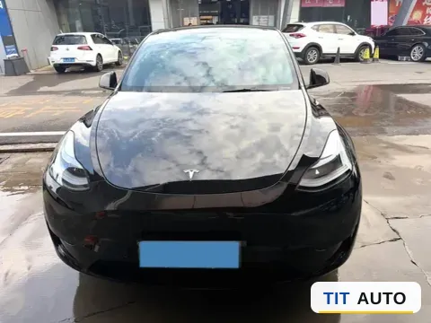 2022 Tesla Model Y 2