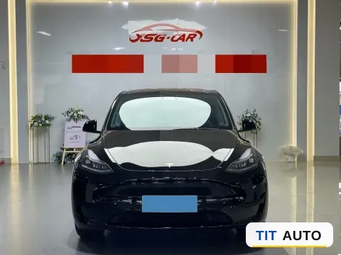 2022 Tesla Model Y 2