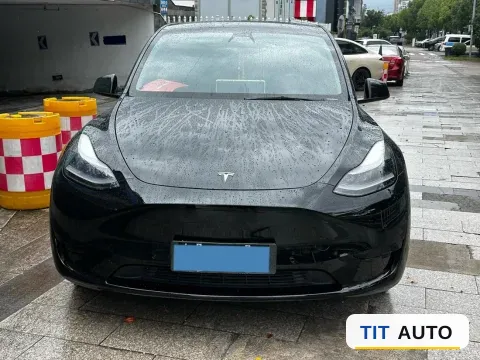 2022 Tesla Model Y 2