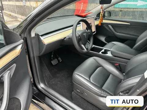 2022 Tesla Model Y 7