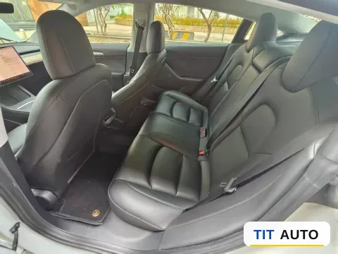 2021 Tesla Model 3 5