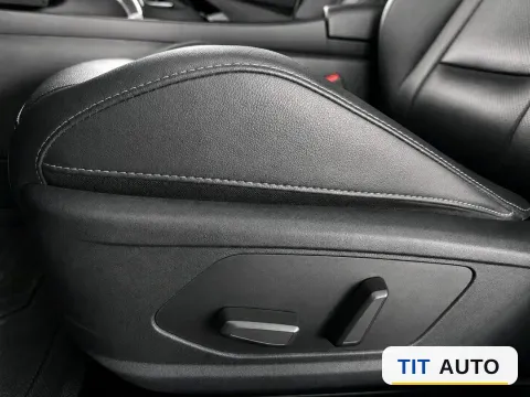2022 Hyundai Elantra 15