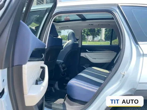 2022 Citroen C5 X 5
