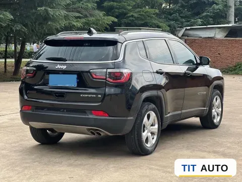 2020 Jeep Compass 2