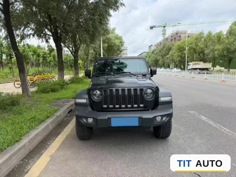 2024 Jeep Wrangler 2