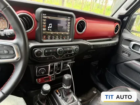 2024 Jeep Wrangler 6