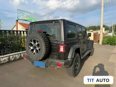 2024 Jeep Wrangler 9