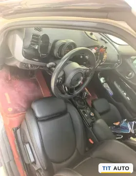 2021 MINI CLUBMAN 5