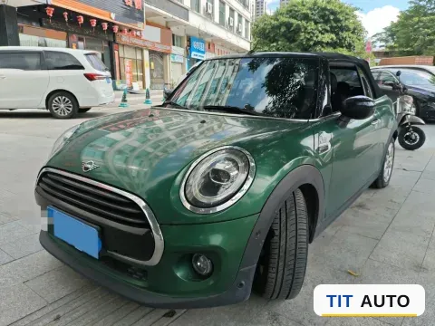 2021 MINI MINI