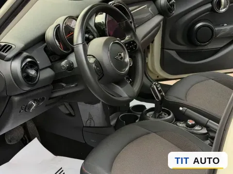 2023 MINI MINI 3