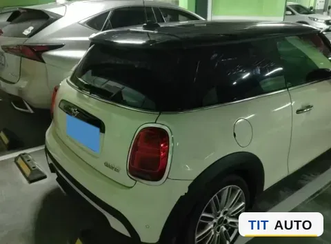 2022 MINI MINI 3