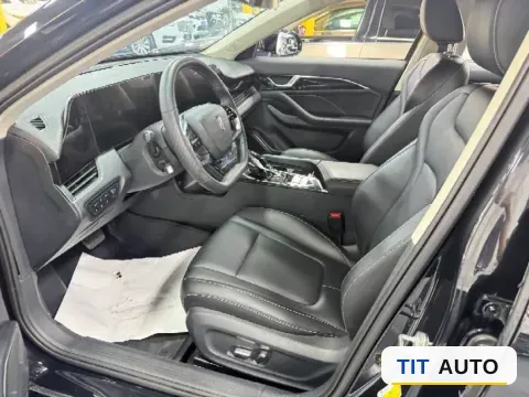 2021 Bestune B70 4