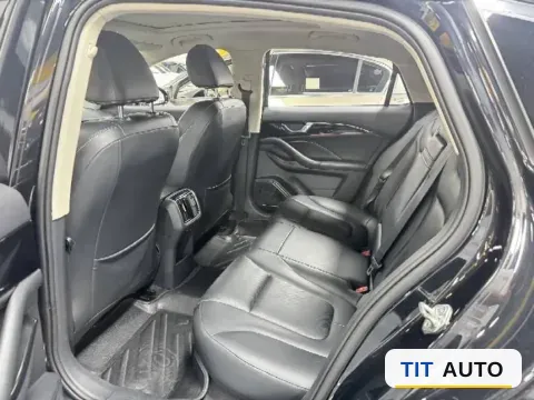 2021 Bestune B70 5
