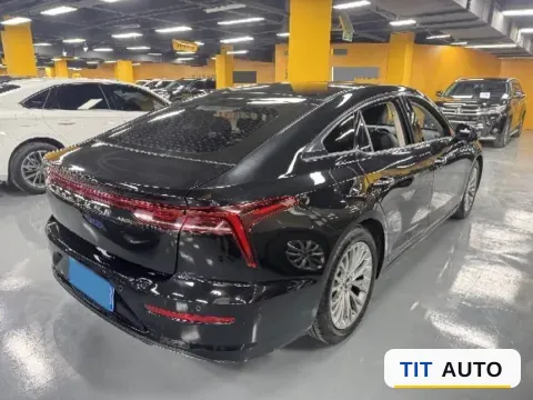 2021 Bestune B70 8