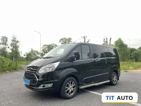 2017 Ford Tourneo