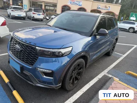 2020 Ford Explorer
