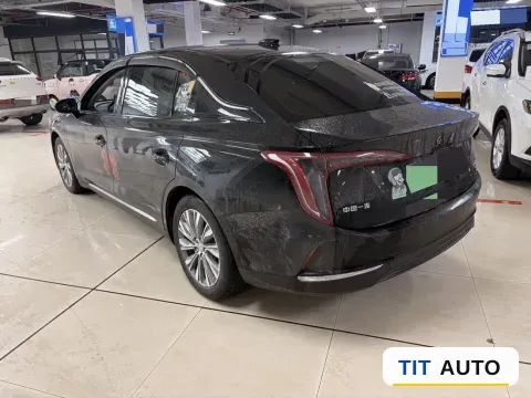 2024 HongQi E-QM5 6