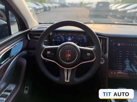 2024 HongQi HS7 8