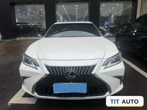 2021 Lexus ES 2