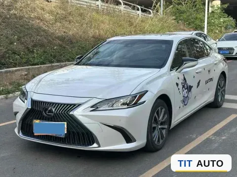 2022 Lexus ES