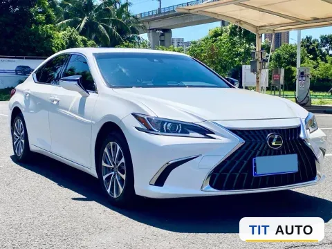 2023 Lexus ES 2