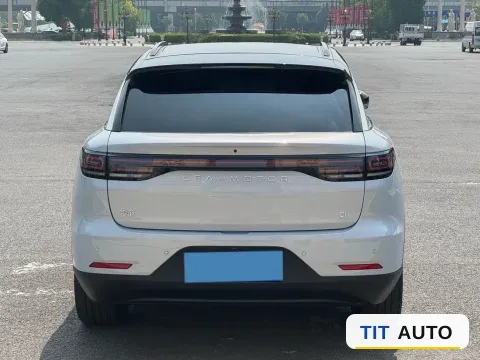 2026 Leapmotor C11 8