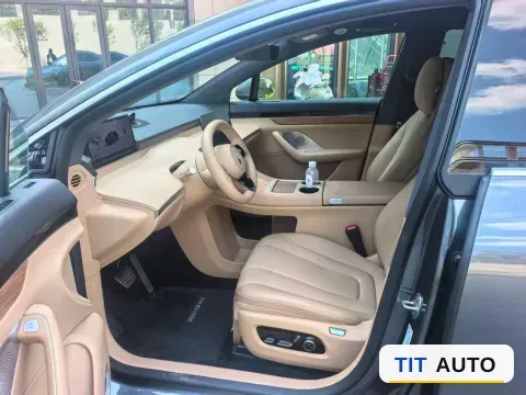 2026 Luxeed R7 4