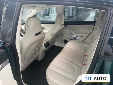 2026 Luxeed R7 2