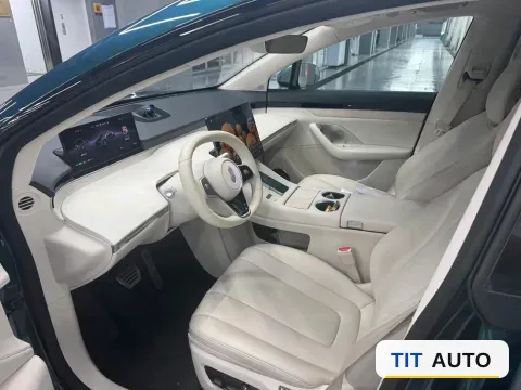2026 Luxeed R7 3