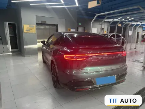 2026 Luxeed R7 5