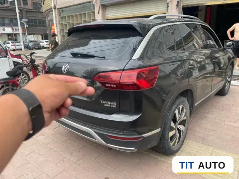2019 Jeep Cherokee 2