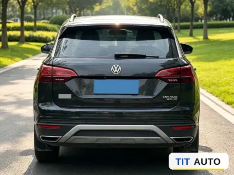 2019 Jeep Cherokee 8