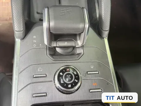 2023 Jetour Traveller 8