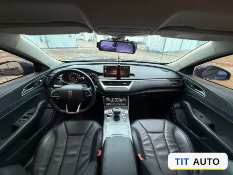 2020 HongQi H5 5