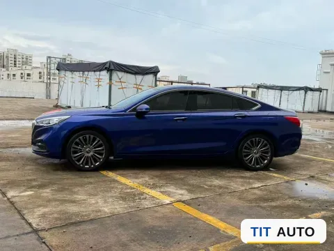 2020 HongQi H5 8