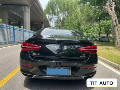 2022 HongQi H5 6