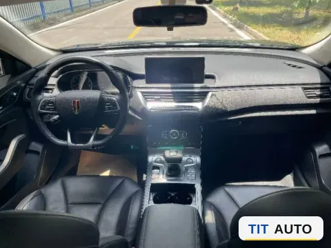 2022 HongQi H5 8