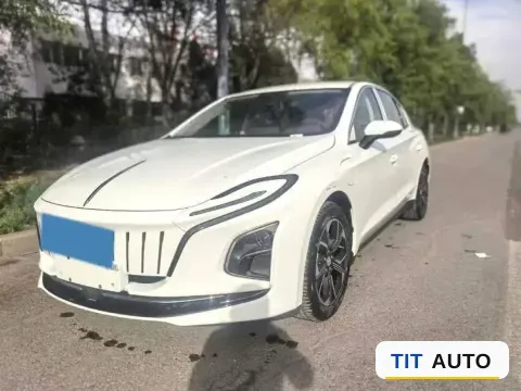 2023 HongQi E-QM5