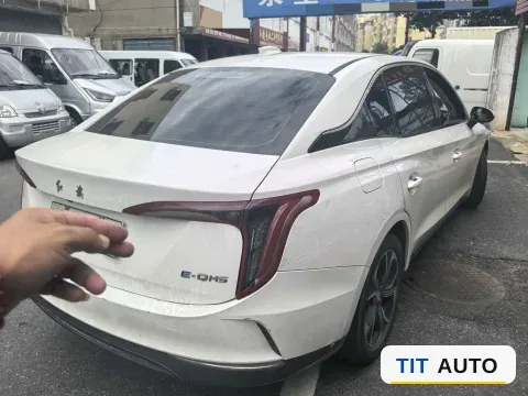 2023 HongQi E-QM5 7