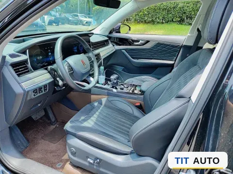 2022 HongQi HS5 4