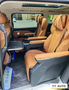 2024 HongQi HQ9 6