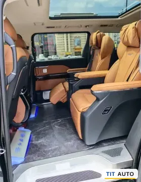 2024 HongQi HQ9 7