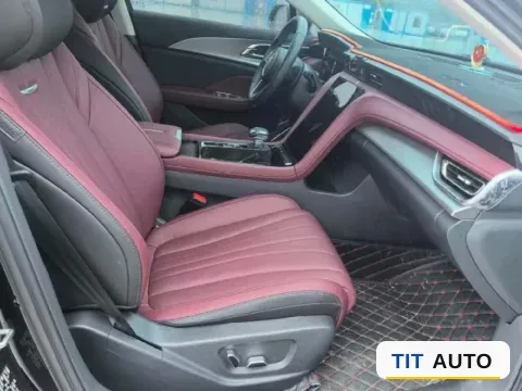 2024 HongQi H5 5