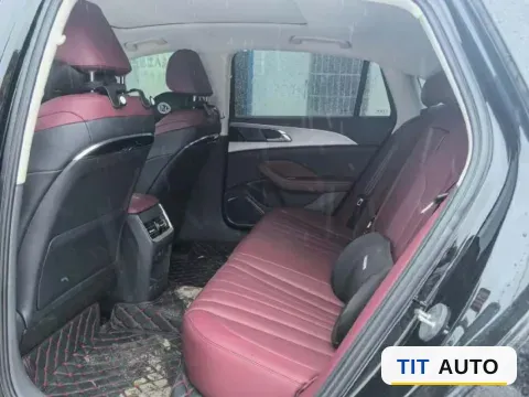 2024 HongQi H5 7