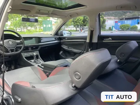 2019 Bestune T77 5