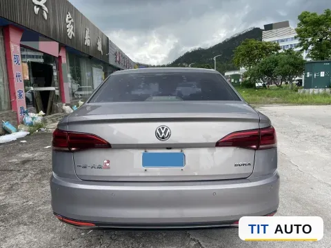2019 Bestune T77 8