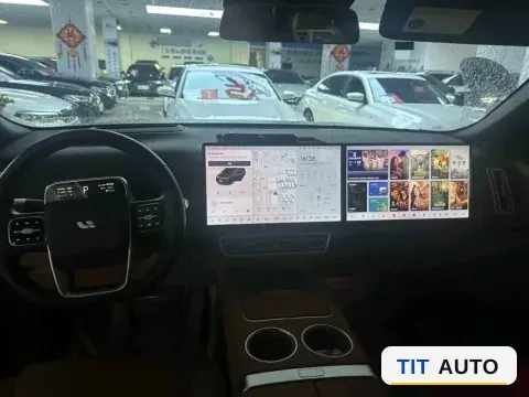 2025 Li L8 5