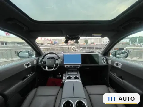 2023 Li L8 5