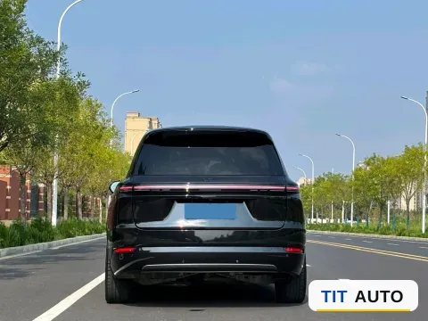 2022 Li L9 4